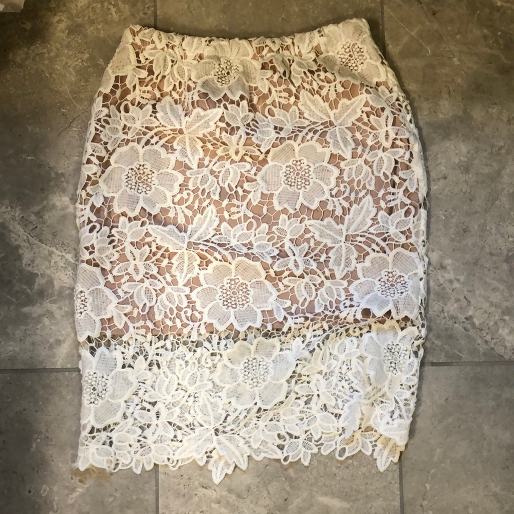 Skirt!